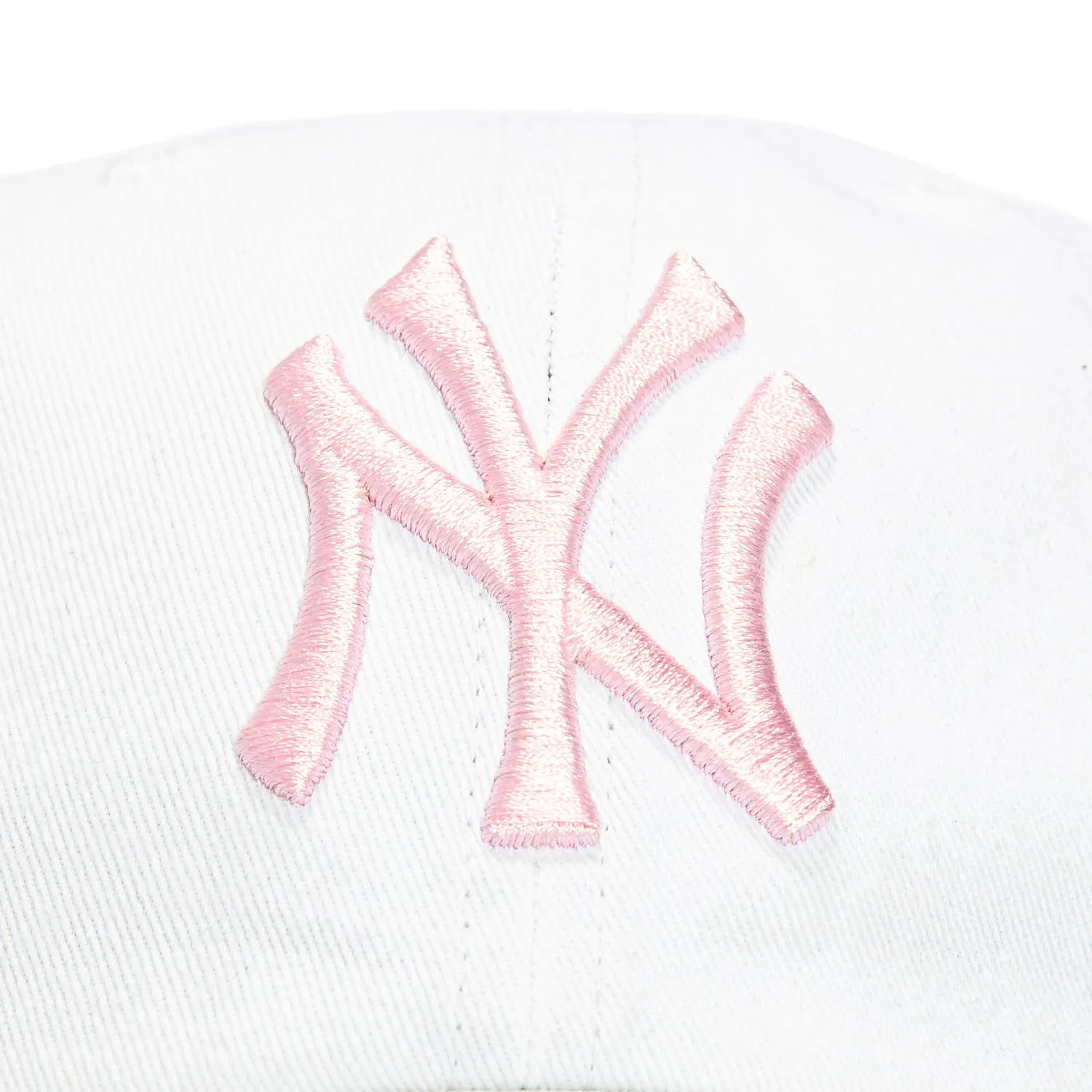 47 Brand Cleanup New York Yankees Adjustable Hat - White. Pink
