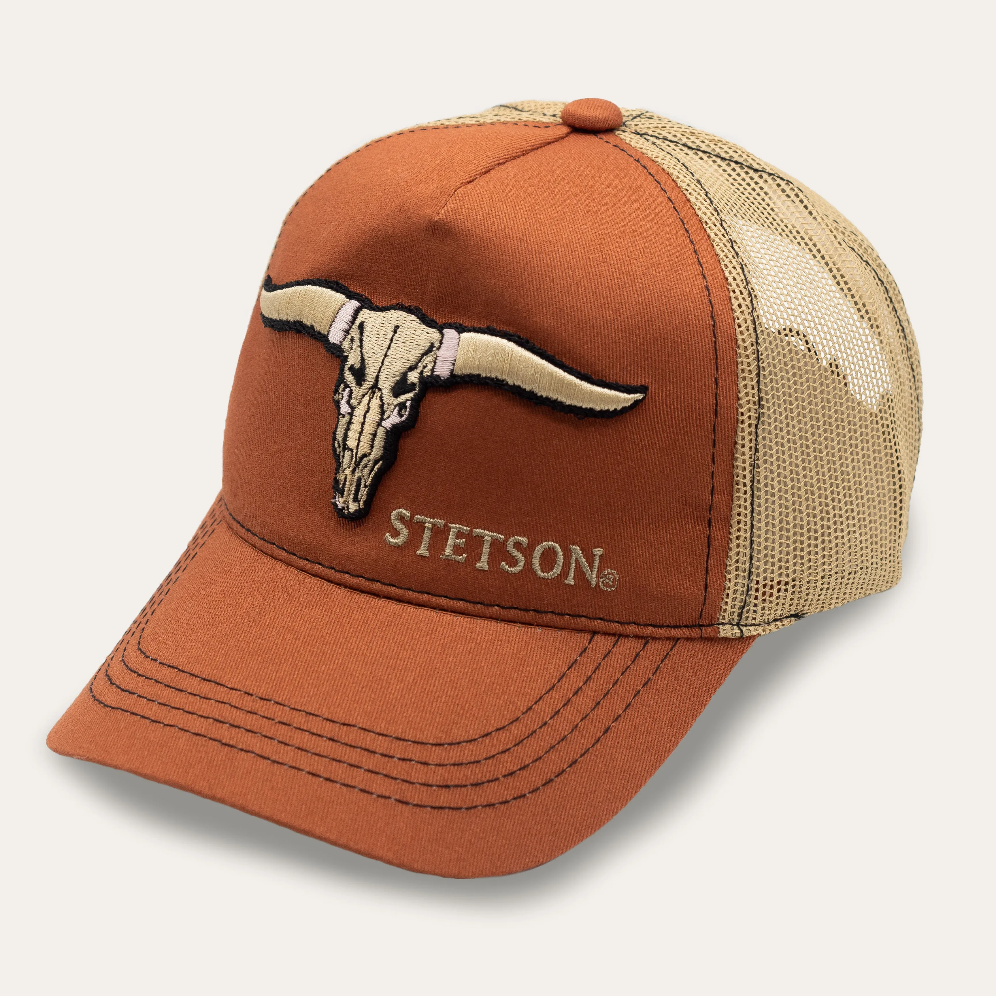 BUFFALO HORNS TRUCKER