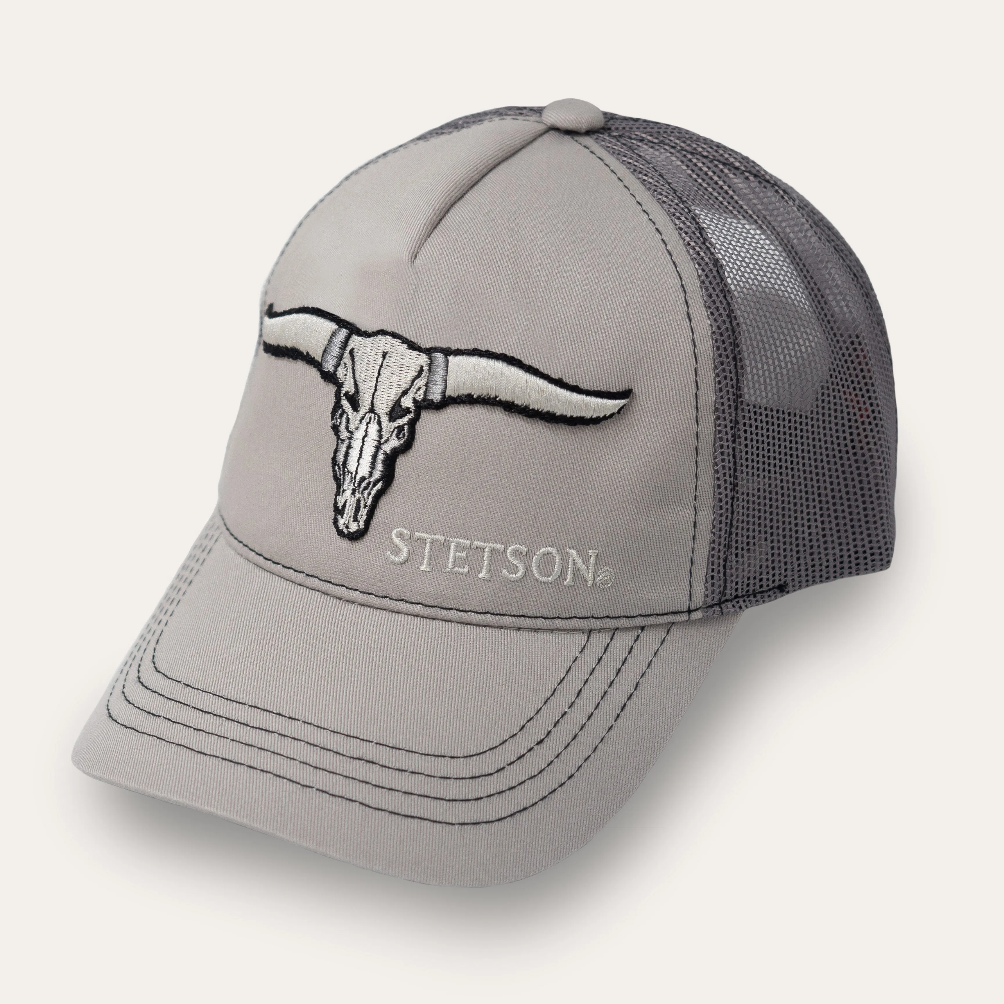 BUFFALO HORNS TRUCKER