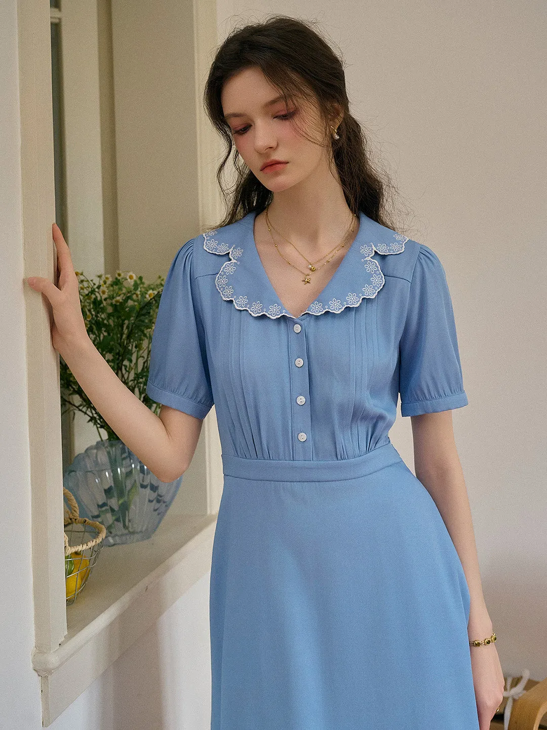 Natalie V-Neck Lace Tuck Pleats Dress