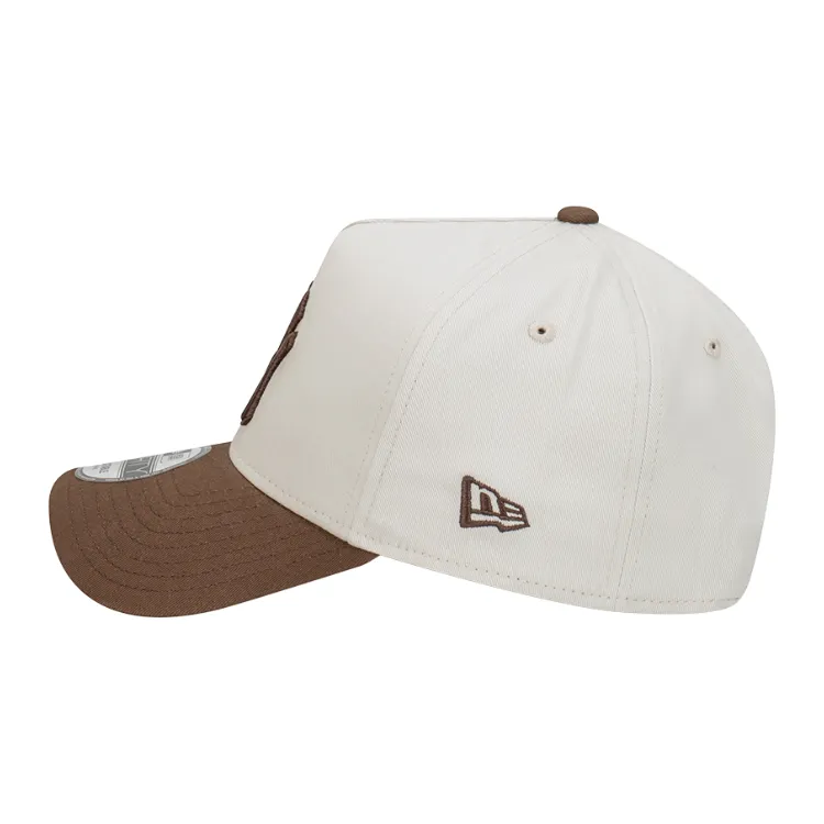 New Era New York Yankees 9FORTY A Frame - Vintage Stone/Walnut