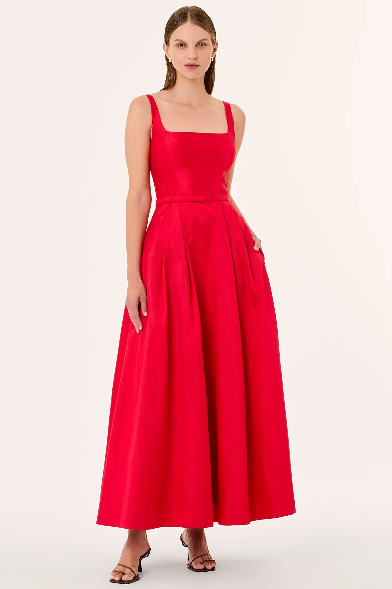 SORELLE DRESS - SCARLET